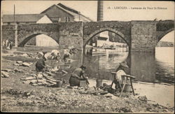 Laveuses du Pont St. Etienne Postcard