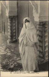 Mauresque Voilee Postcard
