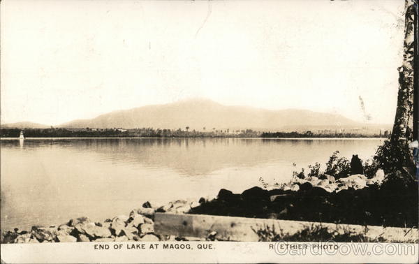 End of Lake at Magoo, que. Photo by: R. Ethier Quebec Canada