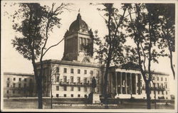 Winnipeg, Manitoba: Parliament Building Canada Postcard Postcard Postcard