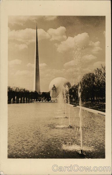 Constitution Mall - New York World's Fair 1939 NY World's Fair