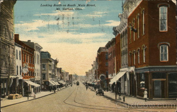 Looking South on South Main Street Mount Vernon Ohio