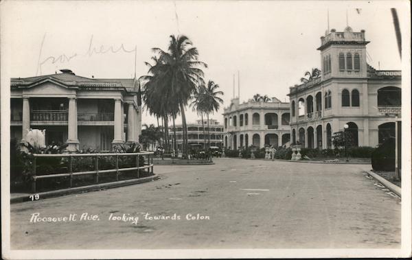 Roosevelt Avenue, looking towards Colon Colón Panama