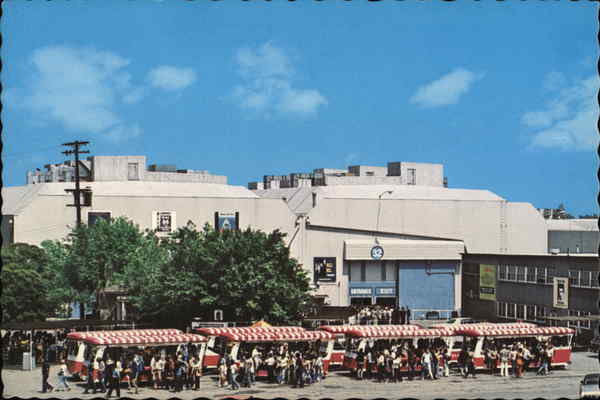 First Stop of Glamortram Universal City California