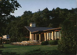 Macatawa Inn - Point West Michigan