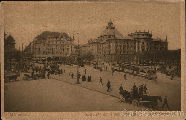 Munchen - Karirplatz mit alten Justriplazt u. Nurnanbrunnen Munich Germany