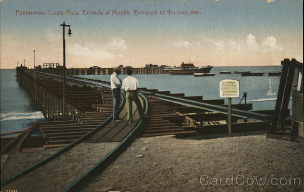 puntarenas. Costa Rica. Entrada al Muelle. Entrance to the iron pier. Punta Arenas