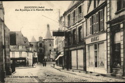 Rue Republique et la Place des Marches Postcard
