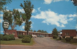 Boxwood Motor Court Postcard