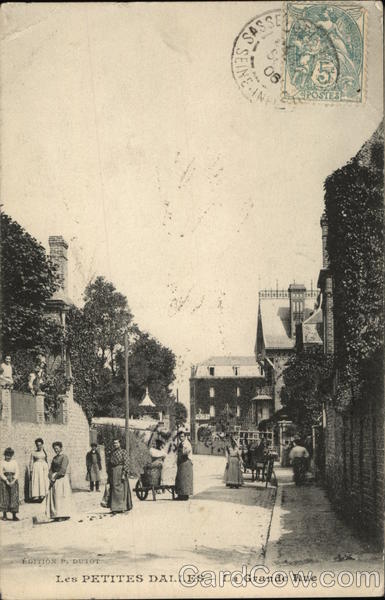 La Grande Rue Les Petites Dalles France