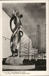 New York World's Fair 1939, The Statue Textiles by Robert Foster New York World's Fair 1939, The Statue Textiles by Robert Foster