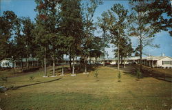 Georgian Oaks Motor Lodge Postcard