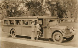 Man and Woman Boarding Twin City Motor Bus St. Paul, MN Buses Postcard Postcard Postcard