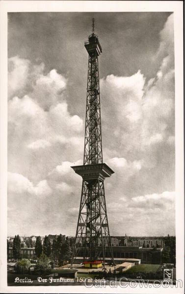 Berlin, Der Funfturm 150 m horh Germany
