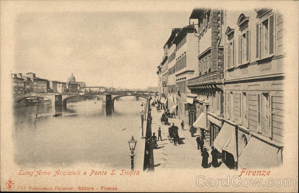 Lung' Arno Acciaioli e Ponte S. Trinita Florence Italy