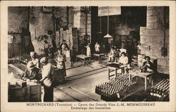 MONTRICHARD (Touraine) - Caves des Grands Vins J.-M. MONMOUSSEAU Embellage des bouteilles MONTRICHARD (Touraine) - Caves des Grands Vins J.-M. MONMOUSSEAU Embellage des bouteilles