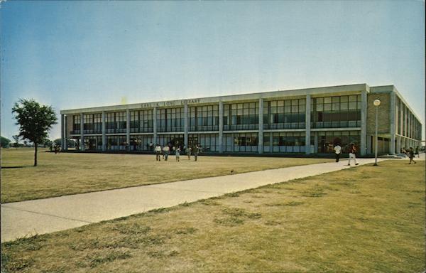 Louisiana State University, New Orleans - Library