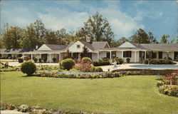 Quality Courts Motel Postcard