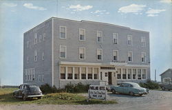 Parkland Hotel at entrance ot Fundy National Park Postcard