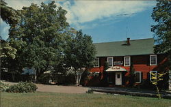 sGreunke's Restaurant and Inn Postcard