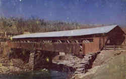 Covered Bridge Taftsville, VT Postcard Postcard