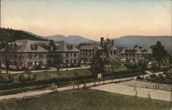 Pinnacle Inn Postcard