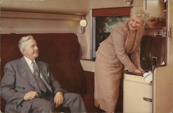 Pullman Rooms Offer Privacy and Comfort - Union Pacific Railroad