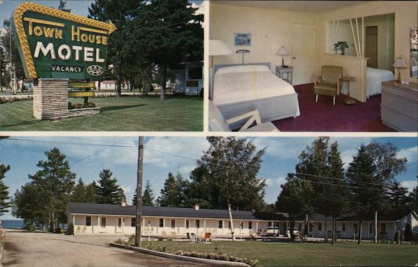 Town House Motel Mackinaw City Michigan
