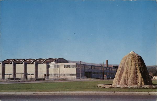 Fountain and School Thermopolis Wyoming