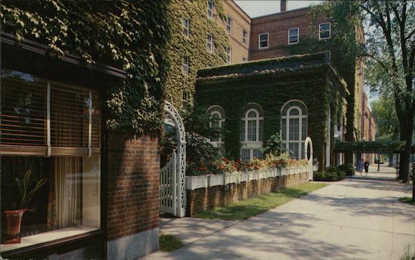 Queensbury Hotel Glens Falls New York