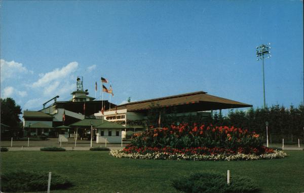 Saratoga Raceway Saratoga Springs New York