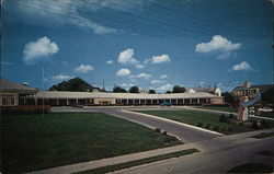 Town-O-Tel Motor Court Postcard