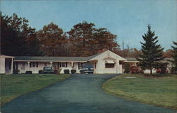 Sleepy Hollow Motel Postcard