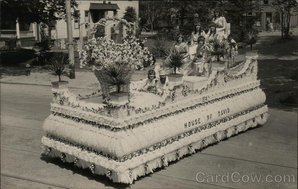 House of David Parade Float with Six Women, One Man, 1930