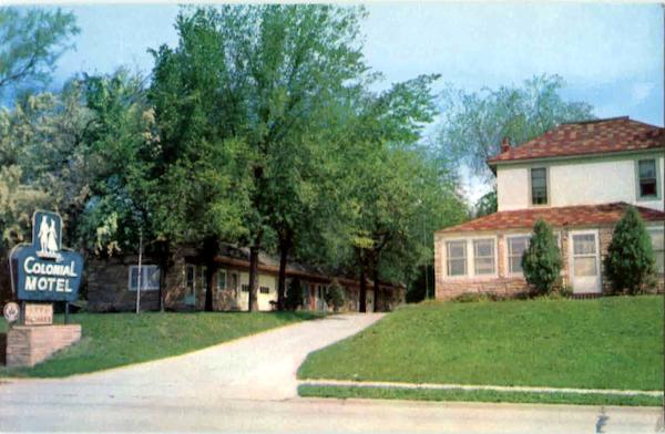 Colonial Motel, East Ames On U. S. 30 Iowa