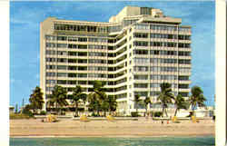 The Ocean Manor Hotel, 4040 Galf Ocean Drive Postcard