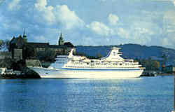 Royal Caribbean Cruise Line Postcard