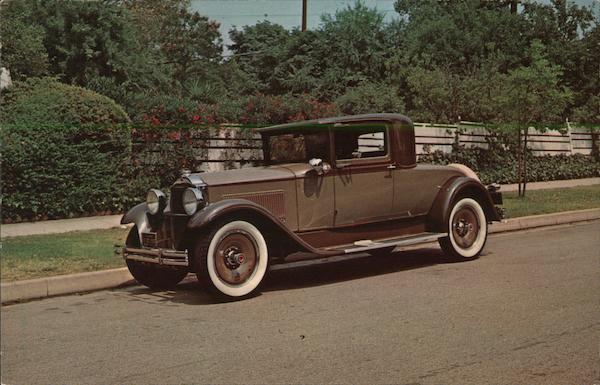 1931 Packard Coupe Cars