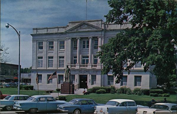 Pike County Courthouse Bowling Green Missouri