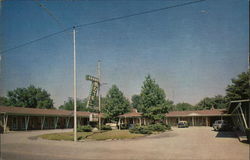 Grand Motel Pryor, OK Postcard Postcard 