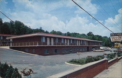 Hillside Motor Lodge Postcard