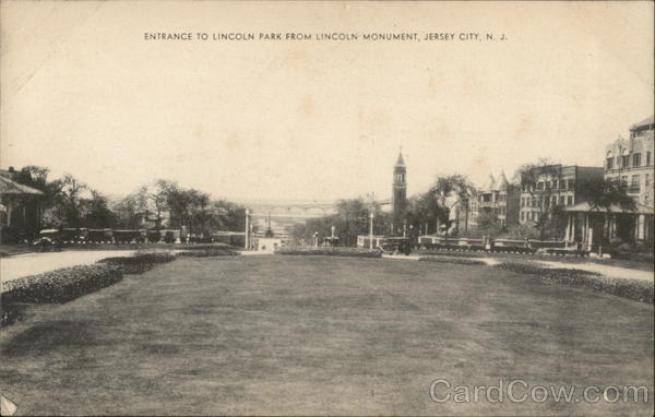 Entrance to Lincoln Park from Lincoln Monument Jersey City New Jersey