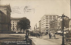 Main St. N. From Jefferson St. Main St. N. From Jefferson St.