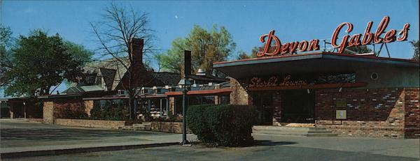 Devon Gables Starlit Lounge Bloomfield Hills Michigan