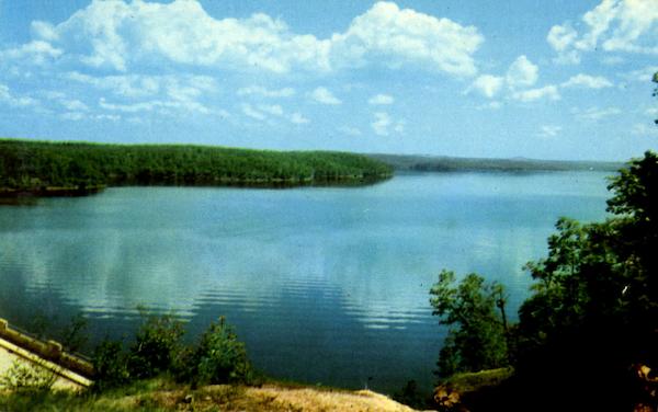 Beautiful Bull Shoals Lake In The Ozarks Lake Ozark, MO