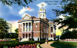 Court House Plaza Postcard
