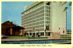 Dallas County Court House Postcard