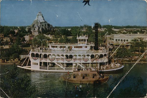 Mark Twain - Frontierland Anaheim California Disney