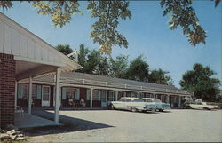 Maumee Motel Postcard