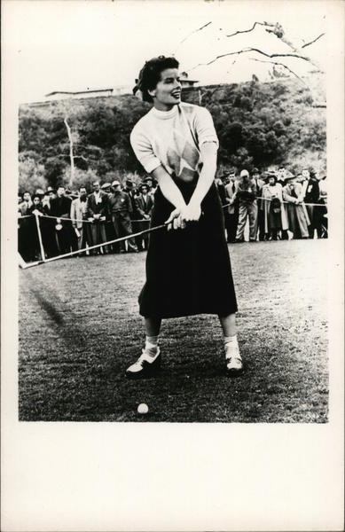 Katherine Hepburn Playing Golf Actresses